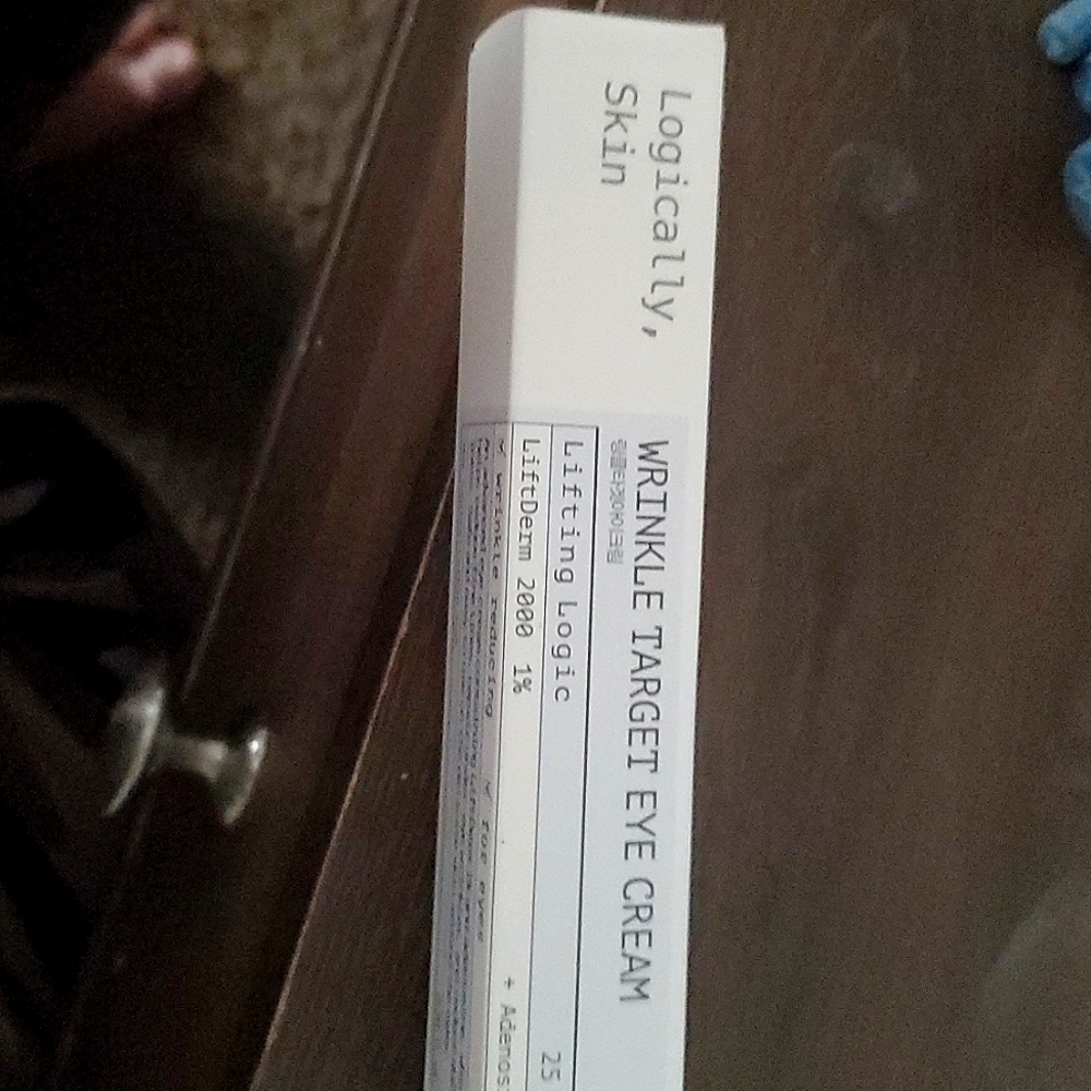 Logically skin-wrinkle target eye cream